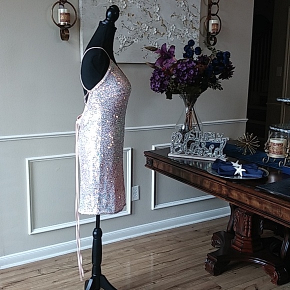 Eilly Bazar Embellished Light Pink Cocktail Mini Dress Size L - Picture 11 of 17